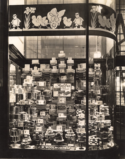 One of Woolworths' most popular lines ever - slab chocolate by the half pound. Sixpence of course.  Click to open a larger copy of this picture in a new window.